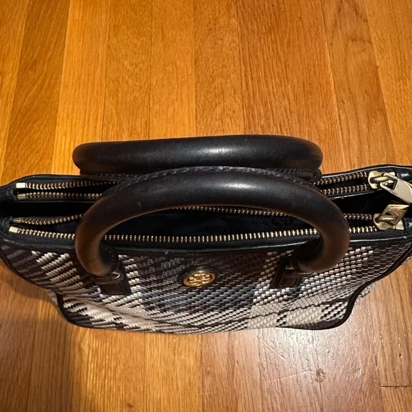 Tory Burch Black and Cream Checkered Satchel - Picture 11 of 16